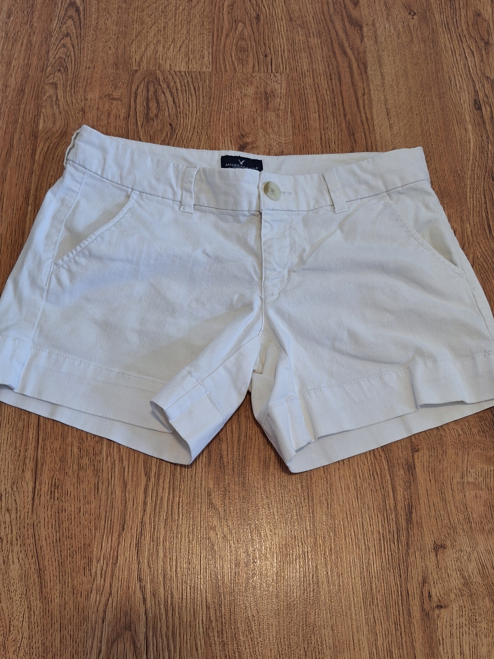 Women’s White Casual Cotton Shorts American EAGLE SIZE 6